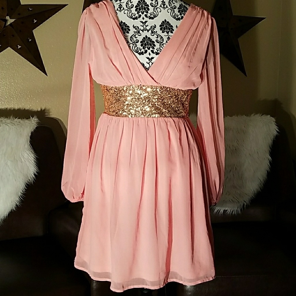 Filly Flair-Pink chiffon dress with gold sequins